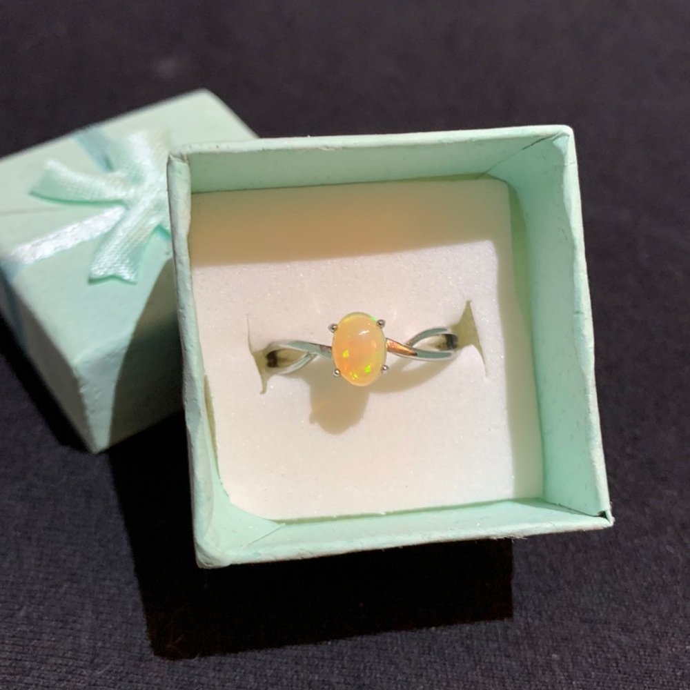 Sterling Silver Opal ring size approx 7